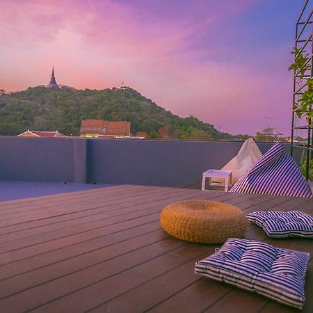 Chedi View Hostel Phetchaburi Exterior photo